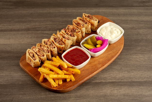وجبة شاورما عربى